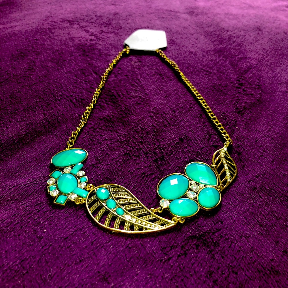 Turquoise leaf necklace